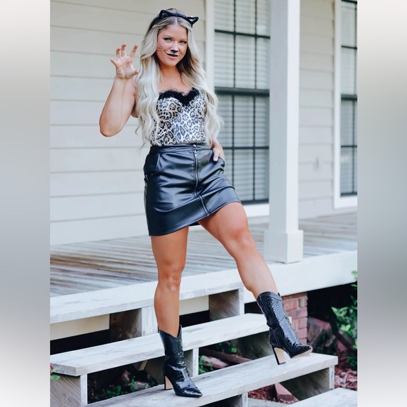 Women’s FURRY BLACK/LEOPARD CORSET COSTUME TOP | NEW/NWT!!😸😻🖤😸😻 - Picture 5 of 10